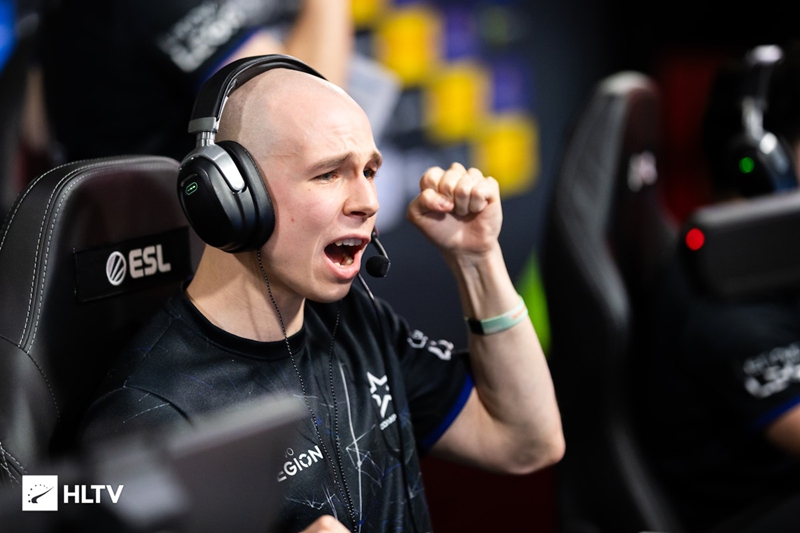 EliGE：CS 电竞舞台上的常青树与传奇缔造者